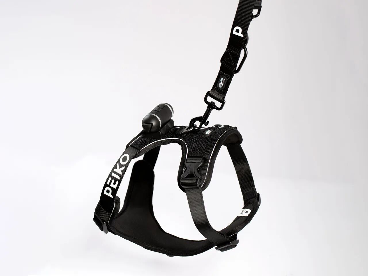PEIKO® Quickleash™ Dogharness With Built-in Retractable Dog Leash